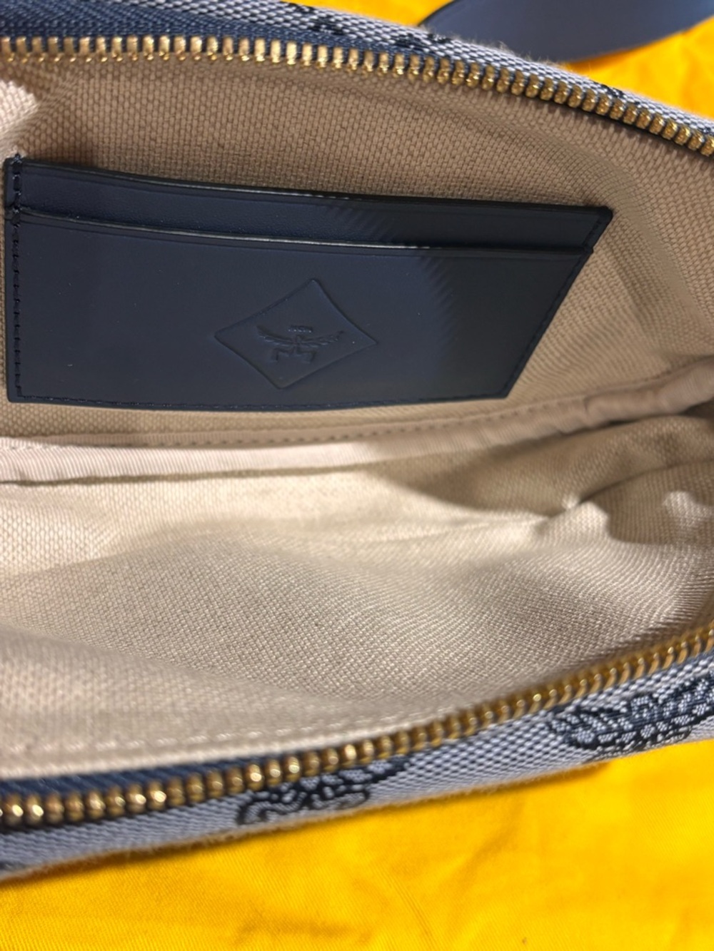 MCM Blue Logo Jacquard Bumbag - Picture 4 of 4